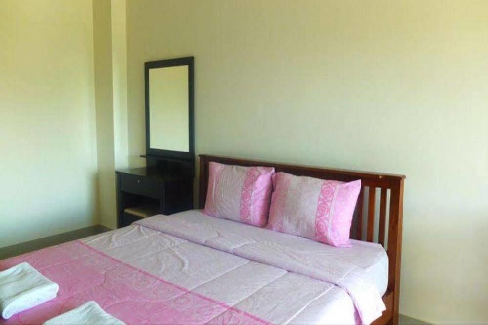 Leela Garden Villa Haat Jomtien Eksteriør bilde